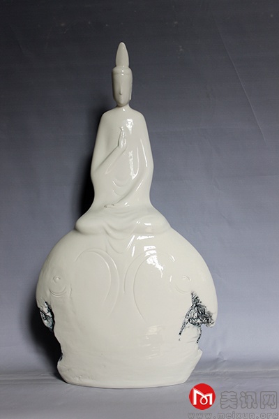 陈艺辉《愿》 27×9×48cm 陶瓷2014.JPG